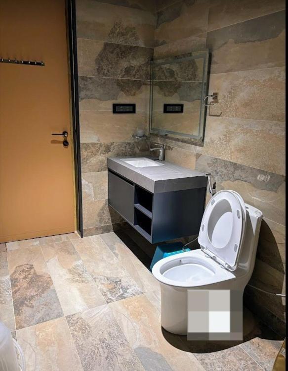 Redhomex Cove Castle Villa Haydarabad Dış mekan fotoğraf